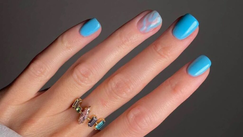 Highlight your ring finger to look different from the rest